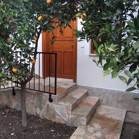 Lindos מלון