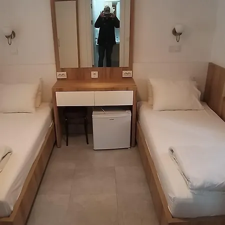 Lindos מלון דליאן